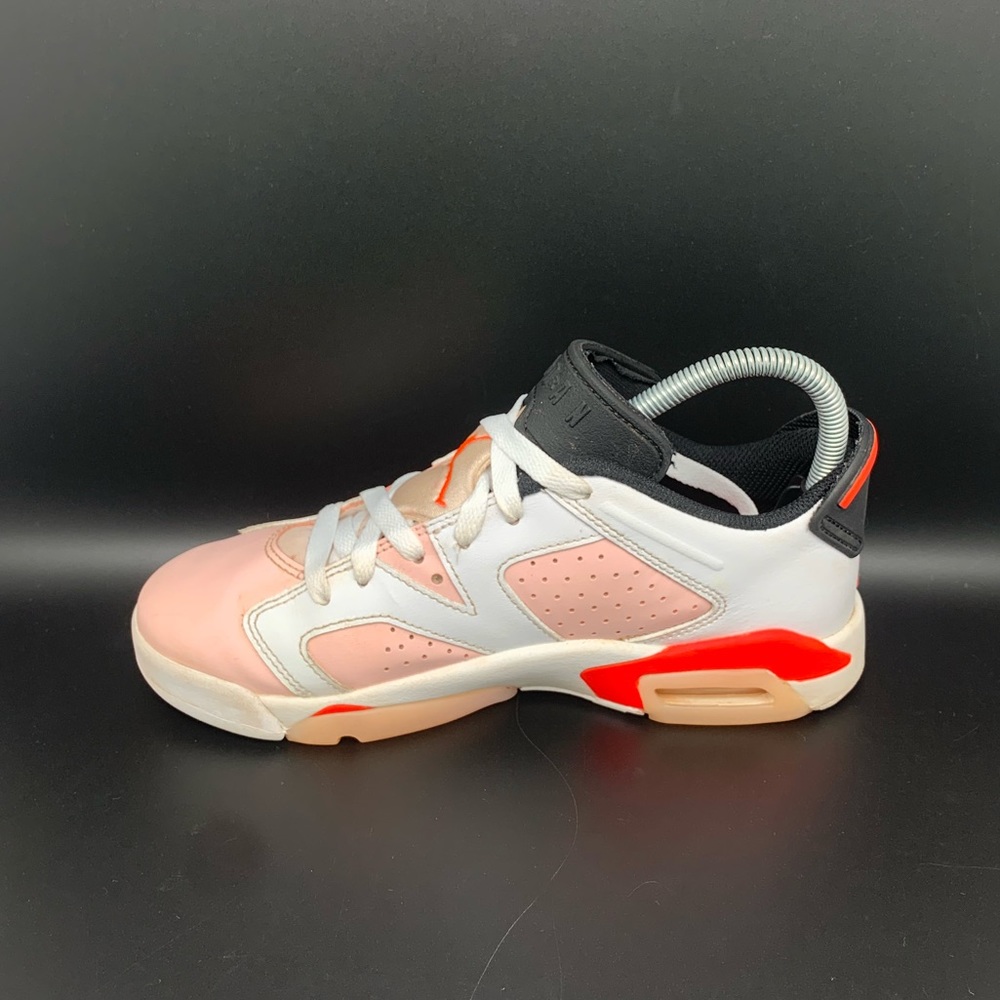 Jordan Air 6 Retro‎ Low (GS) “Atmosphere” Shoes
Men’s Sz 5 / Women’s Sz 6.5 - Picture 6 of 10